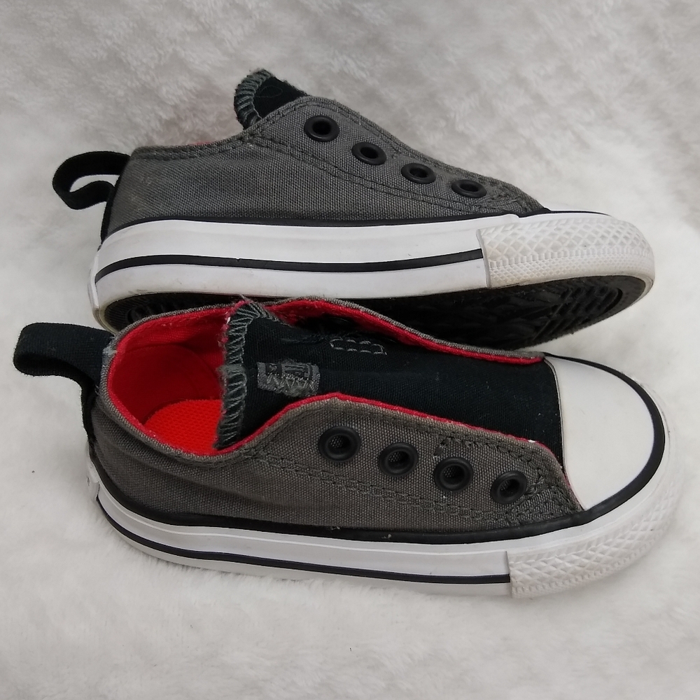 Converse Grey Low Top Velcro Slip-on Sneakers Toddler SZ 5